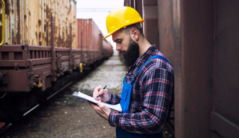 Как стать Специалистом по перевозке опасных грузов с нуля – что нужно знать